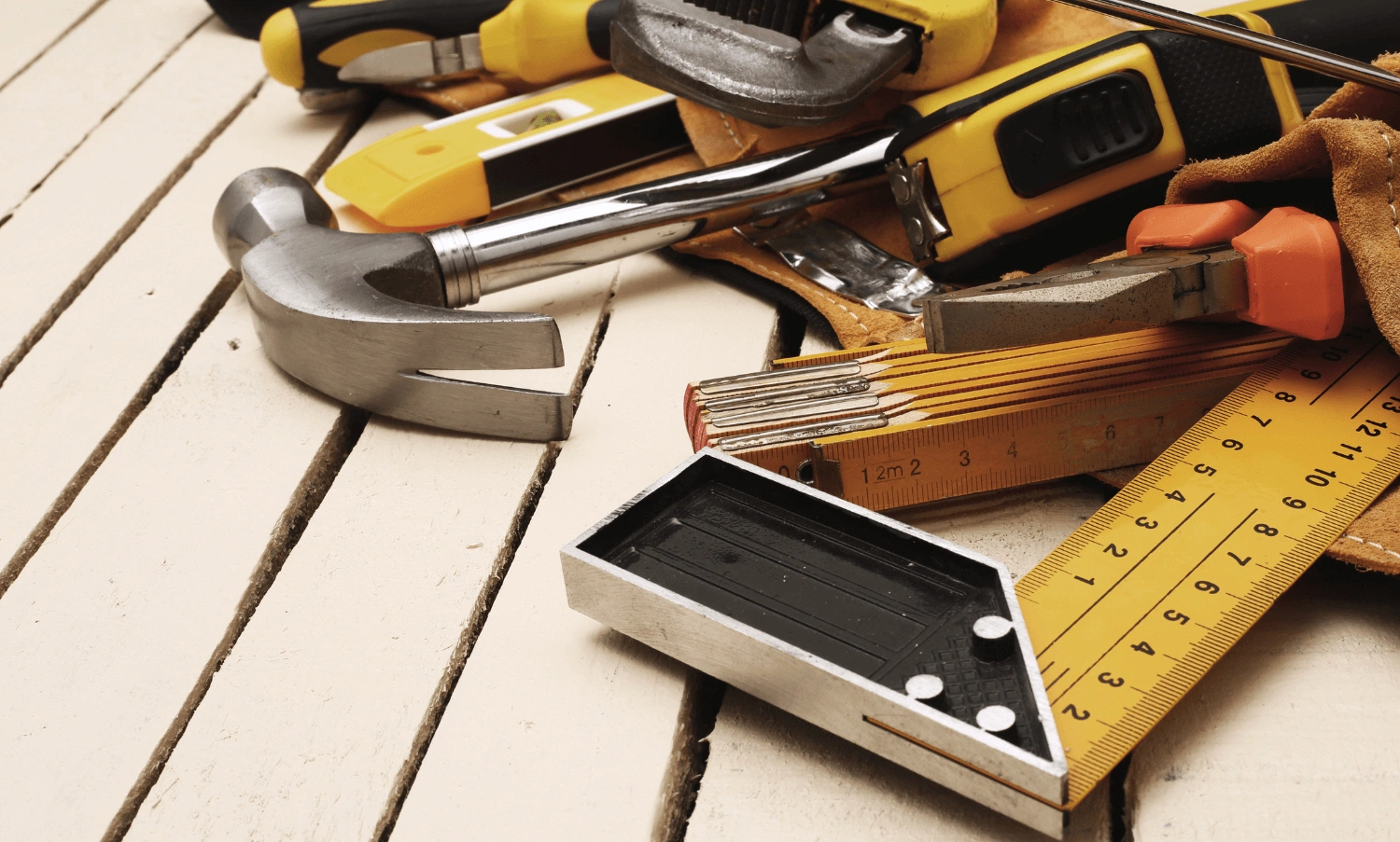 Essential tools every DIYer should own