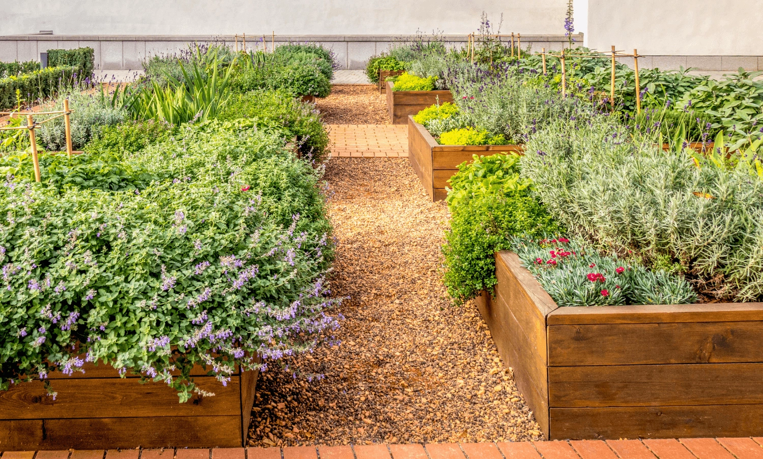 How to build a raised flower bed